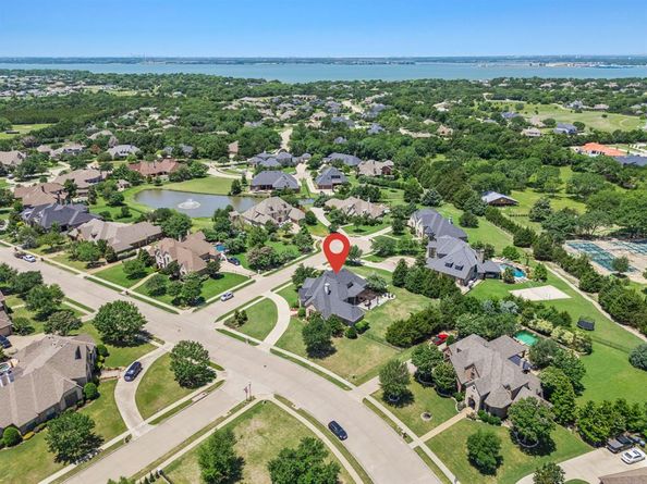406  Wyndemere Boulevard , Heath Texas 75032