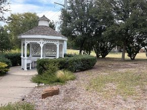 17490  Meandering Way  505, Dallas Texas 75252