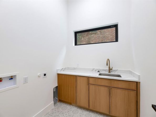 6038  Prospect Avenue , Dallas Texas 75206