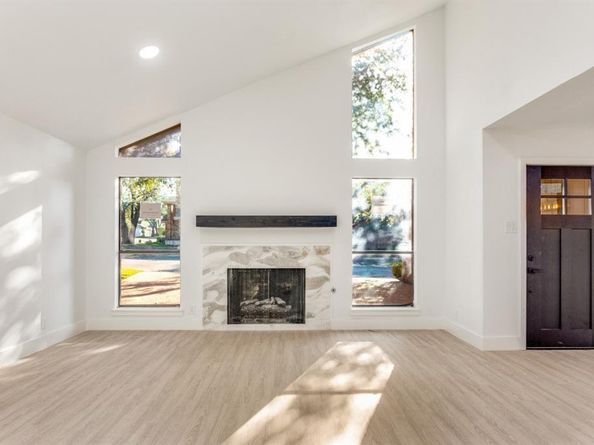 3801  Brookhaven Circle , Fort Worth Texas 76109