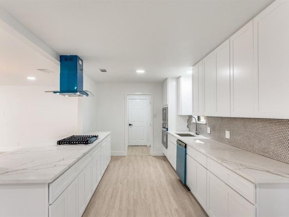 3801  Brookhaven Circle , Fort Worth Texas 76109