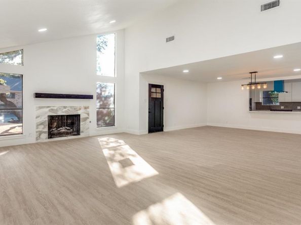 3801  Brookhaven Circle , Fort Worth Texas 76109