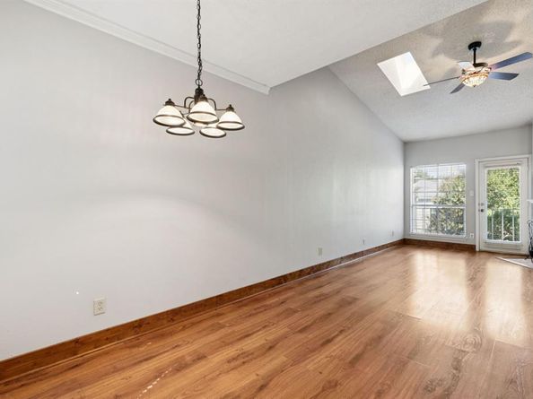 7151  Gaston Avenue  907, Dallas Texas 75214