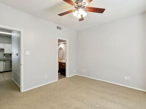 7151  Gaston Avenue  907, Dallas Texas 75214