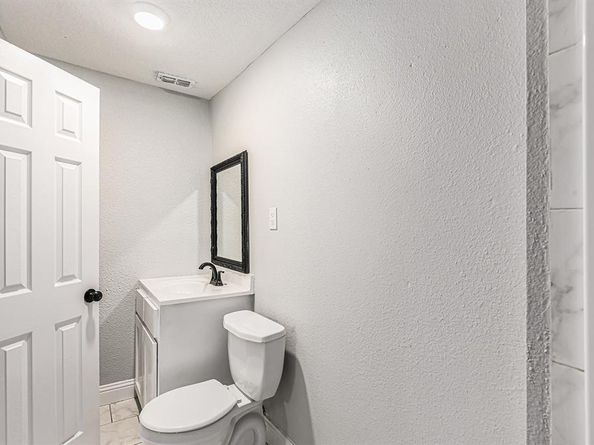 3506 N Houston Street , Fort Worth Texas 76106