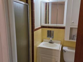 5437  Whitman Avenue , Fort Worth Texas 76133