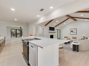5813  Yacht Club Drive , Rockwall Texas 75032