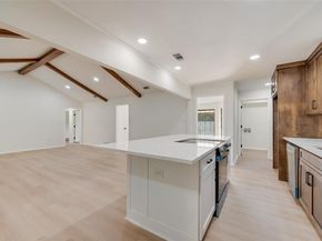 5813  Yacht Club Drive , Rockwall Texas 75032
