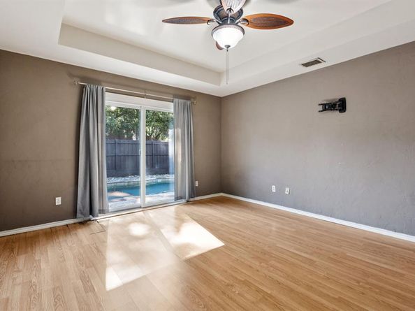 1332 E Exchange Parkway , Allen Texas 75002