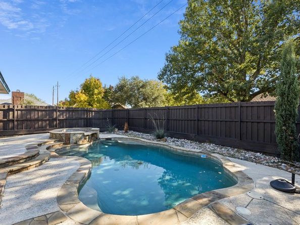 1332 E Exchange Parkway , Allen Texas 75002