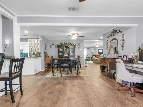4725  Highgrove Drive , Fort Worth Texas 76132