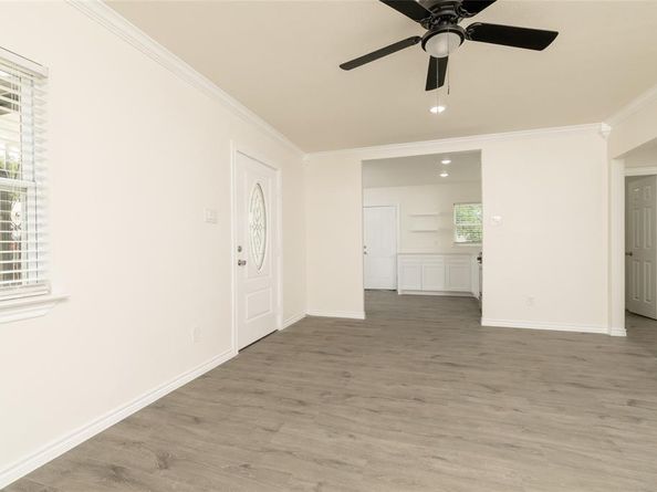 5801  Manhattan Drive , Fort Worth Texas 76107