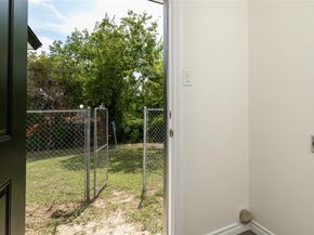 5801  Manhattan Drive , Fort Worth Texas 76107