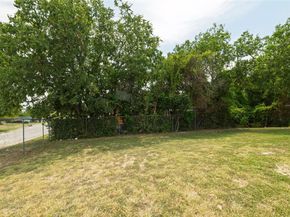 5801  Manhattan Drive , Fort Worth Texas 76107