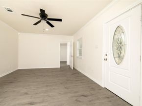 5801  Manhattan Drive , Fort Worth Texas 76107