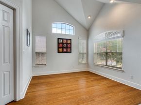 10327  Offshore Drive , Irving Texas 75063