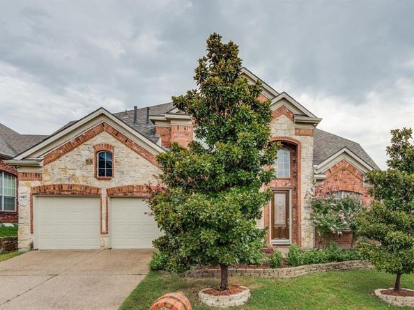 10327  Offshore Drive , Irving Texas 75063