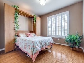 15741  Seabolt   28, Addison Texas 75001