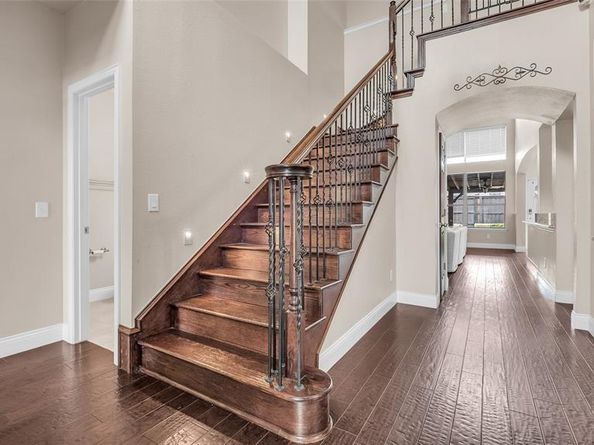1101  Knightsbridge Drive , Frisco Texas 75036