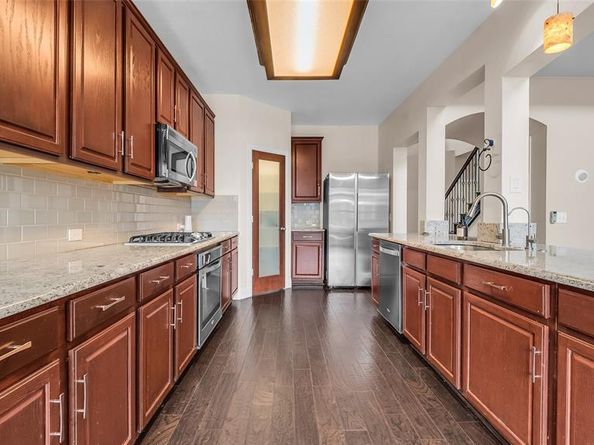 1101  Knightsbridge Drive , Frisco Texas 75036