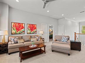 609 E Wall Street , Grapevine Texas 76051