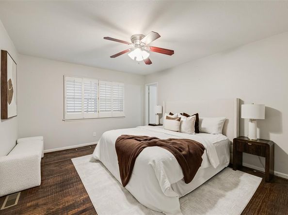 6848  Town North Drive , Dallas Texas 75231