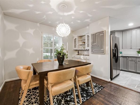 6848  Town North Drive , Dallas Texas 75231