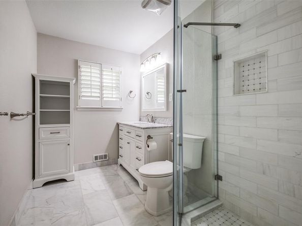 6848  Town North Drive , Dallas Texas 75231
