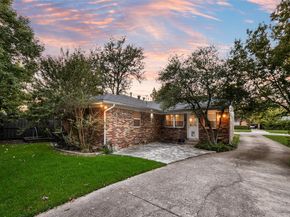 6848  Town North Drive , Dallas Texas 75231