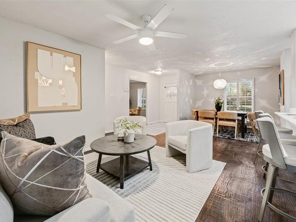 6848  Town North Drive , Dallas Texas 75231