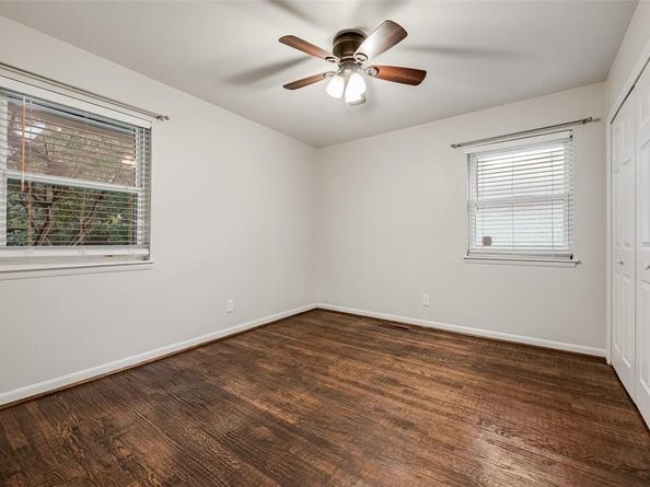 6848  Town North Drive , Dallas Texas 75231