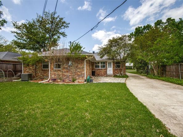 6848  Town North Drive , Dallas Texas 75231