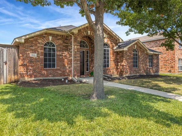 7513  Maplewood Drive , Rowlett Texas 75089