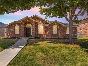 7513  Maplewood Drive 