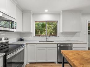 708  Hurstview Drive , Hurst Texas 76053