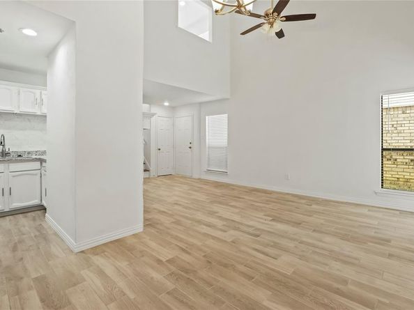 5007  Burlingame Drive , Garland Texas 75043