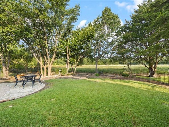 2403  Legend Drive , Heath Texas 75032