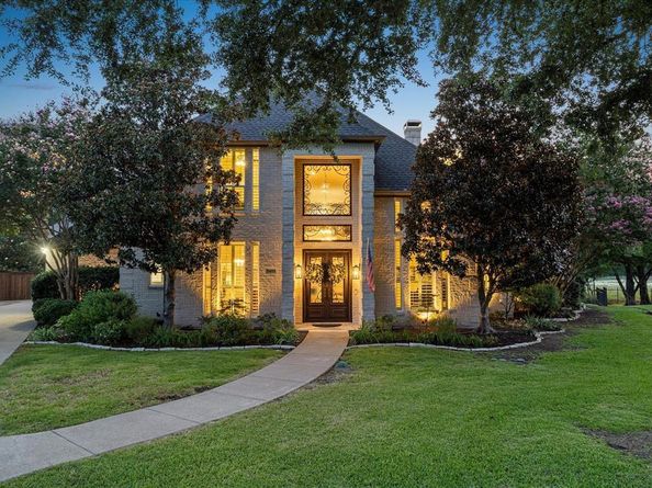2403  Legend Drive , Heath Texas 75032
