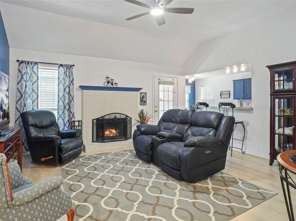 1005  Bayfield Drive , Denton Texas 76209