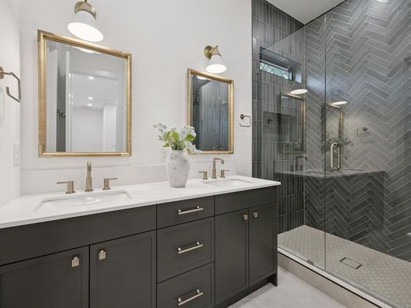 8922  San Benito Way , Dallas Texas 75218