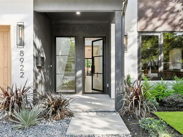 8922  San Benito Way , Dallas Texas 75218