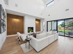 8922  San Benito Way , Dallas Texas 75218