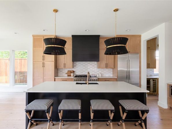 9053  Longmont Drive , Dallas Texas 75238