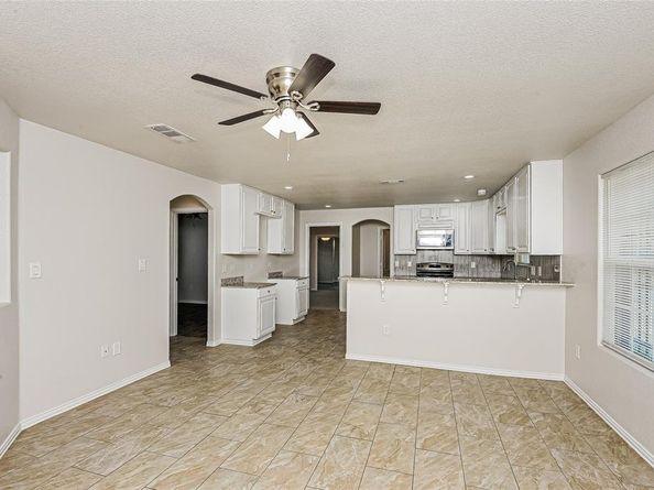 1400  Stewart Street , Fort Worth Texas 76104