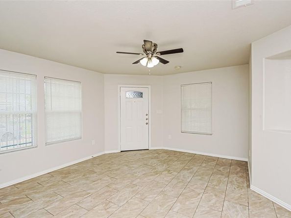 1400  Stewart Street , Fort Worth Texas 76104