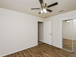 1400  Stewart Street , Fort Worth Texas 76104