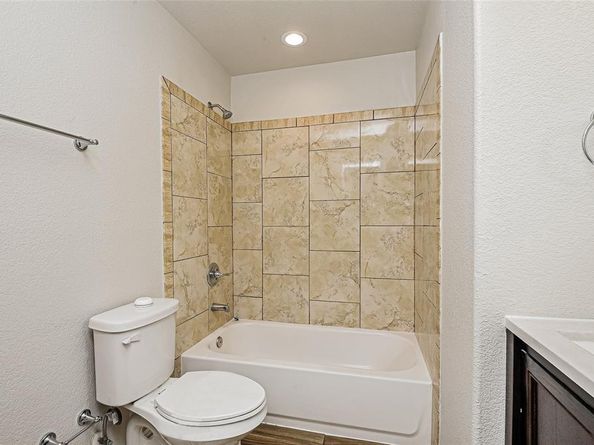 1400  Stewart Street , Fort Worth Texas 76104