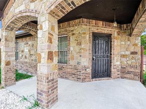 1400  Stewart Street , Fort Worth Texas 76104