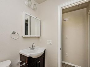1400  Stewart Street , Fort Worth Texas 76104