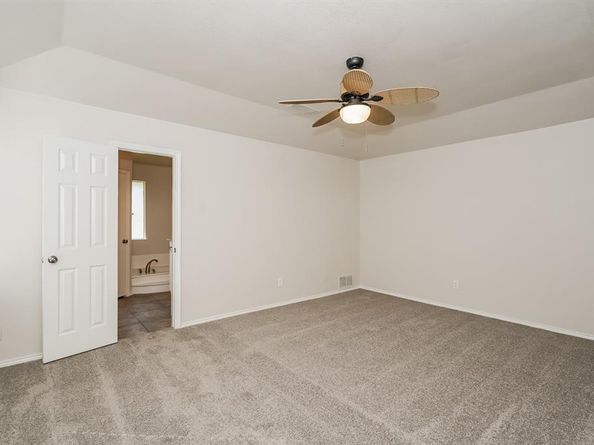 1400  Stewart Street , Fort Worth Texas 76104